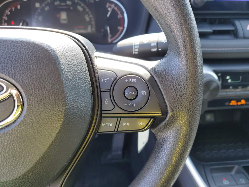 Thumbnail: 2024 Toyota RAV4 - 27