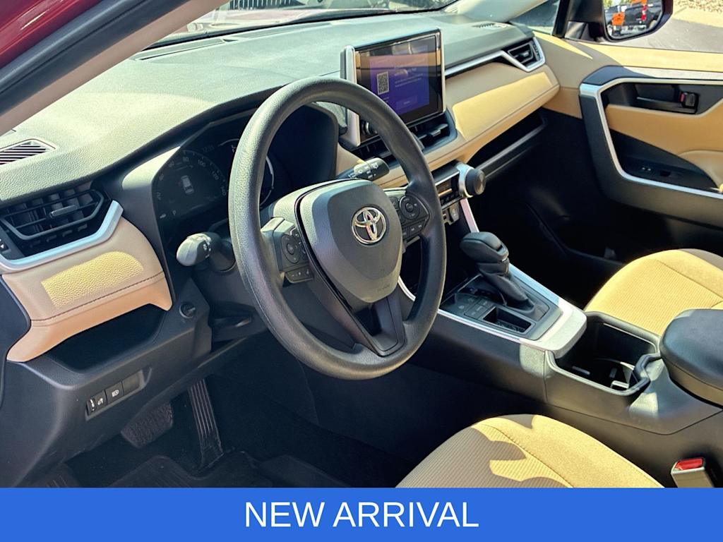 Thumbnail: 2025 Toyota RAV4 - 2