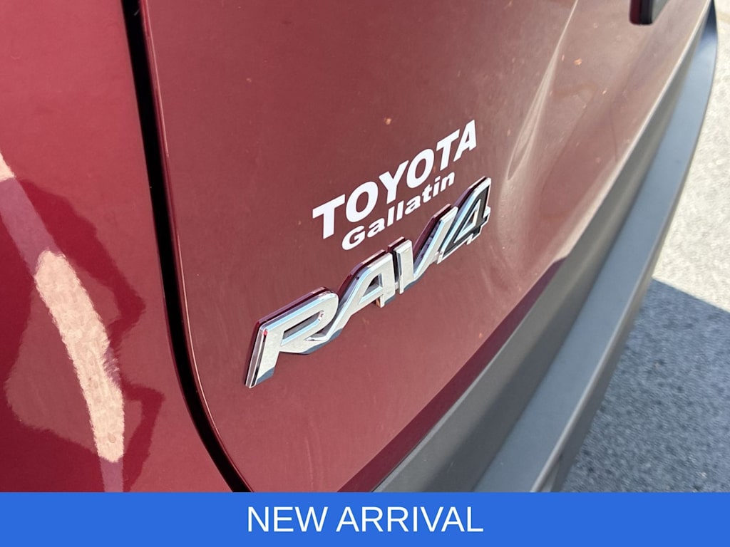 Thumbnail: 2025 Toyota RAV4 - 7