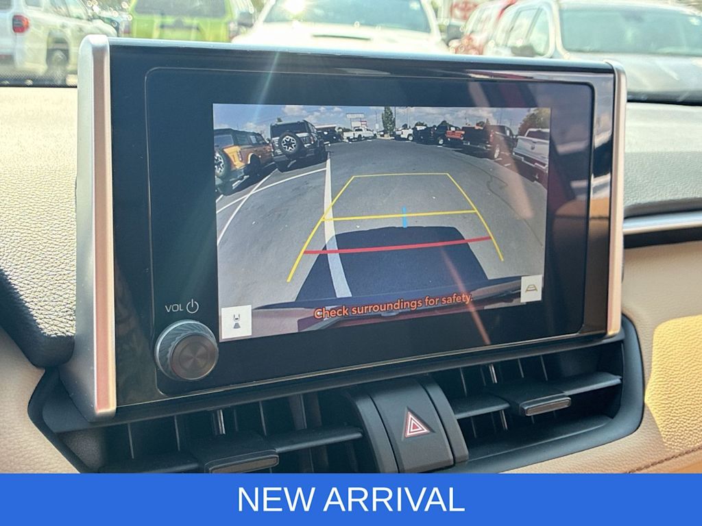 Thumbnail: 2025 Toyota RAV4 - 30