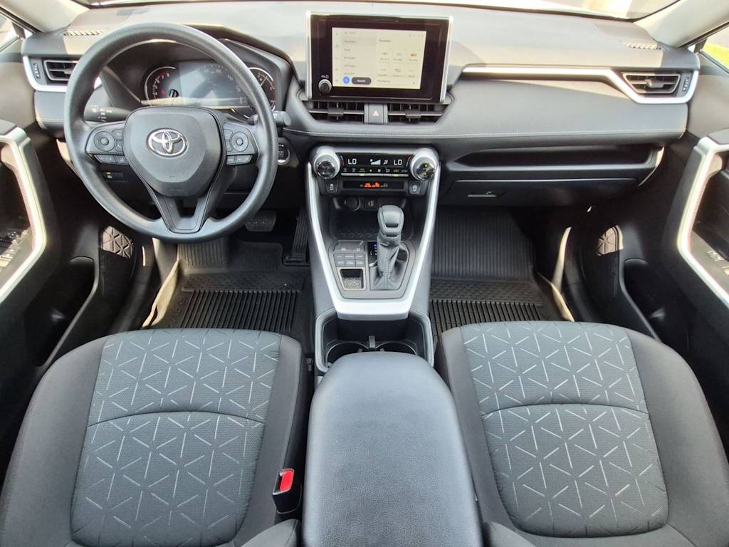 Thumbnail: 2025 Toyota RAV4 - 10