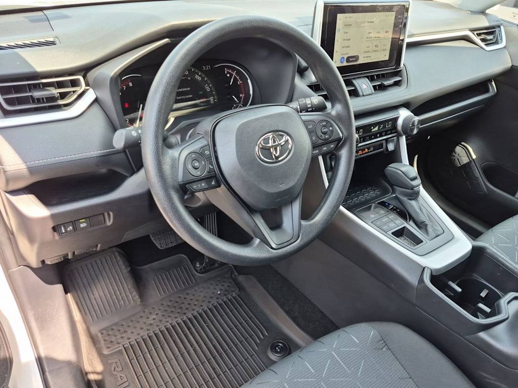 Thumbnail: 2025 Toyota RAV4 - 2