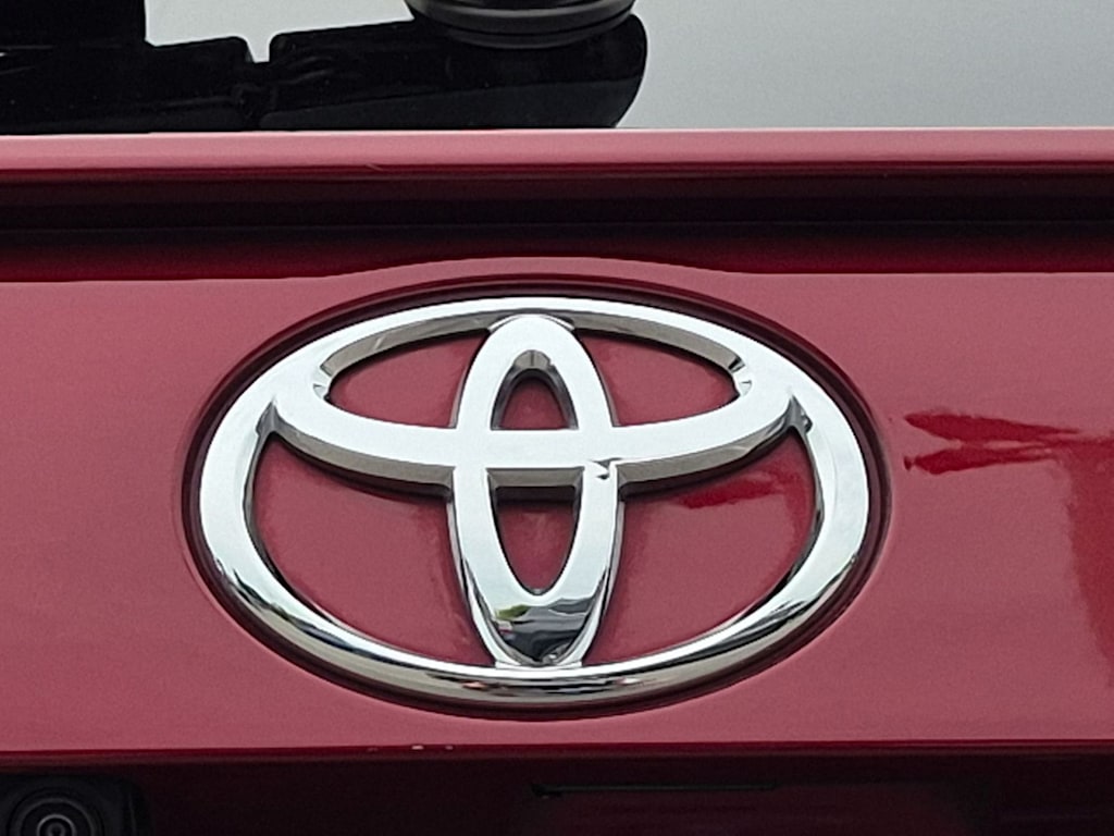 Thumbnail: 2024 Toyota RAV4 - 6