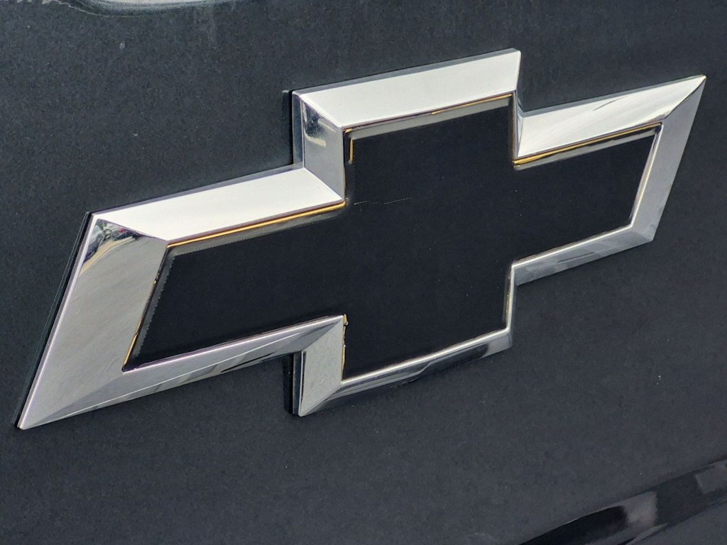 Thumbnail: 2018 Chevrolet Silverado 1500 - 13