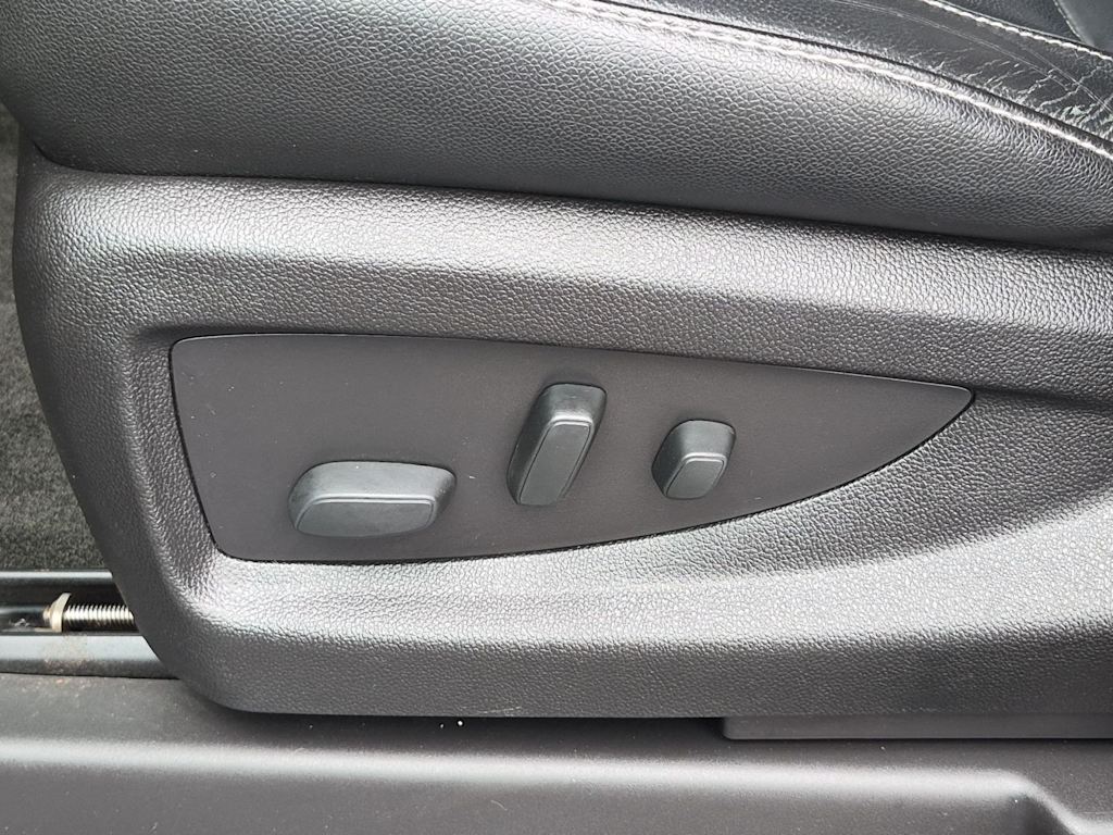Thumbnail: 2018 Chevrolet Silverado 1500 - 25