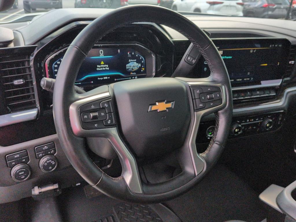 Thumbnail: 2023 Chevrolet Silverado 1500 - 10