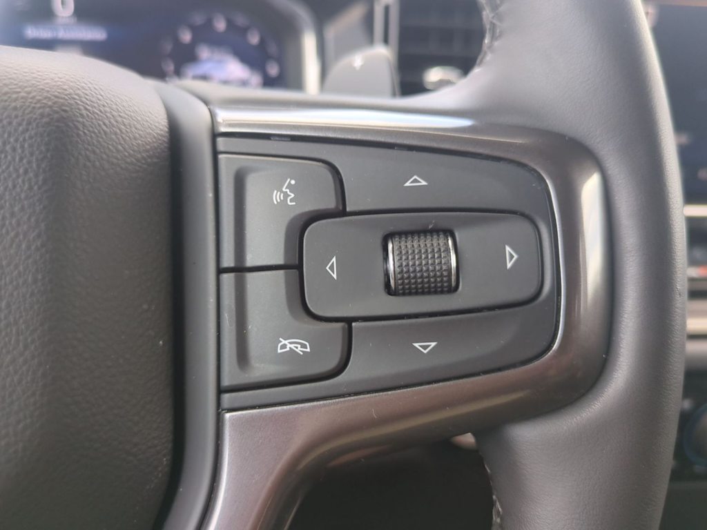 Thumbnail: 2024 Chevrolet Silverado 1500 - 32