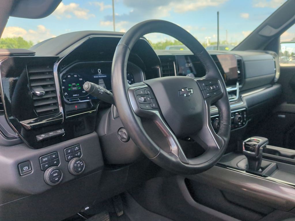 Thumbnail: 2024 Chevrolet Silverado 1500 - 2