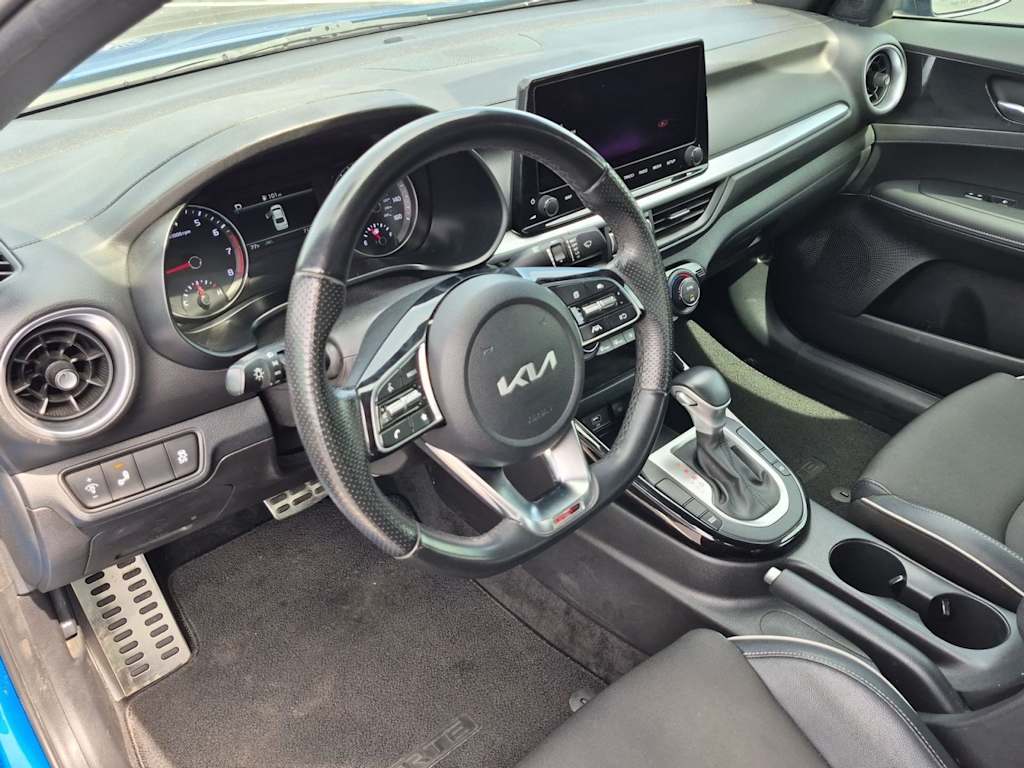 Thumbnail: 2023 Kia Forte - 2