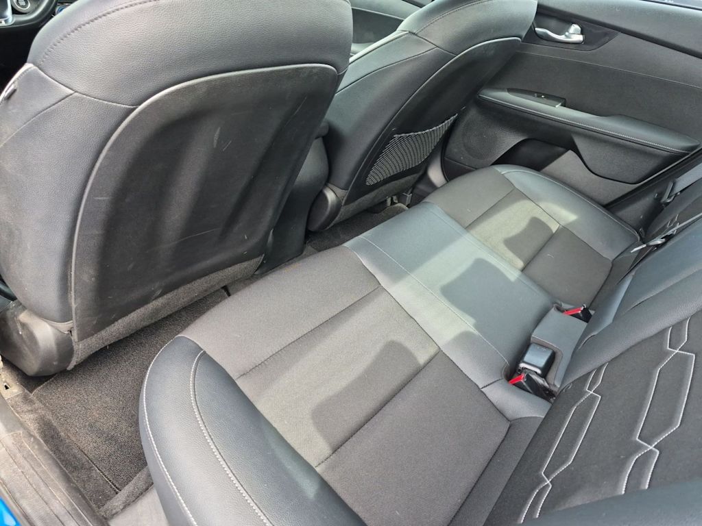Thumbnail: 2023 Kia Forte - 12