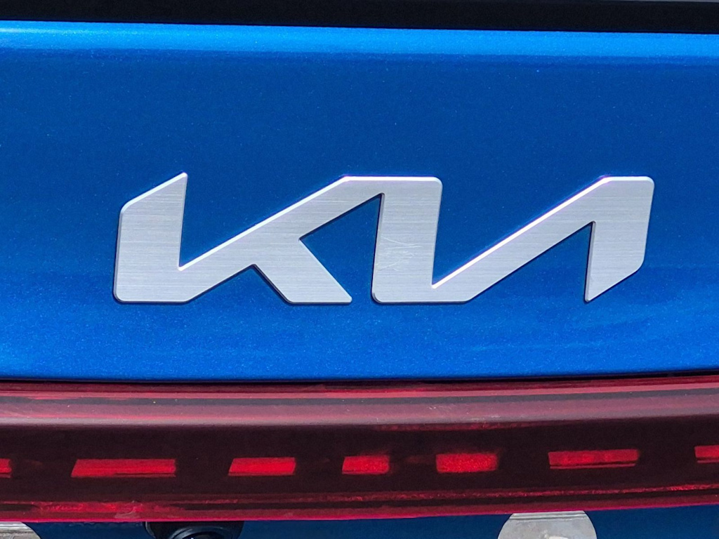 Thumbnail: 2023 Kia Forte - 7