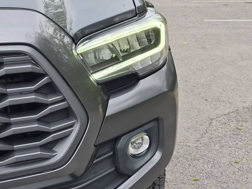 Thumbnail: 2023 Toyota Tacoma - 25