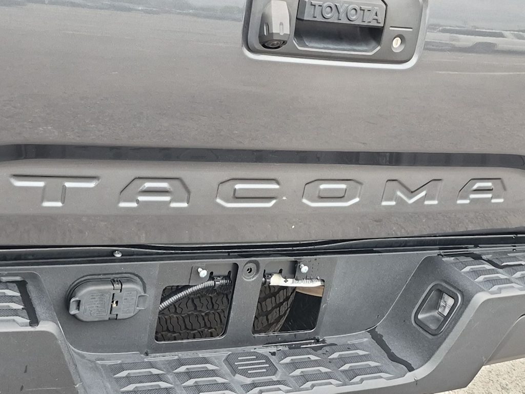 Thumbnail: 2023 Toyota Tacoma - 26