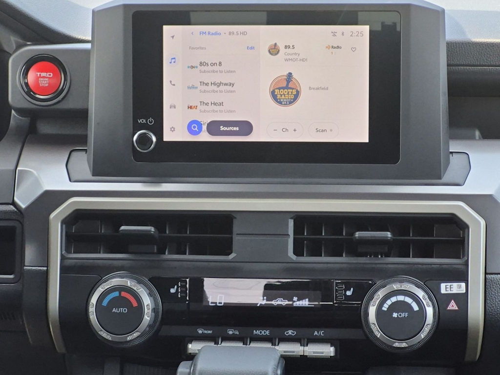 Thumbnail: 2025 Toyota Tacoma - 15