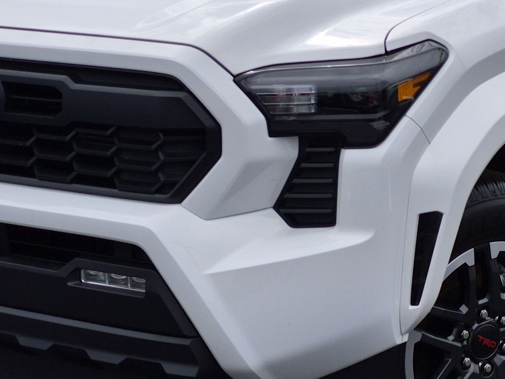 Thumbnail: 2025 Toyota Tacoma - 24