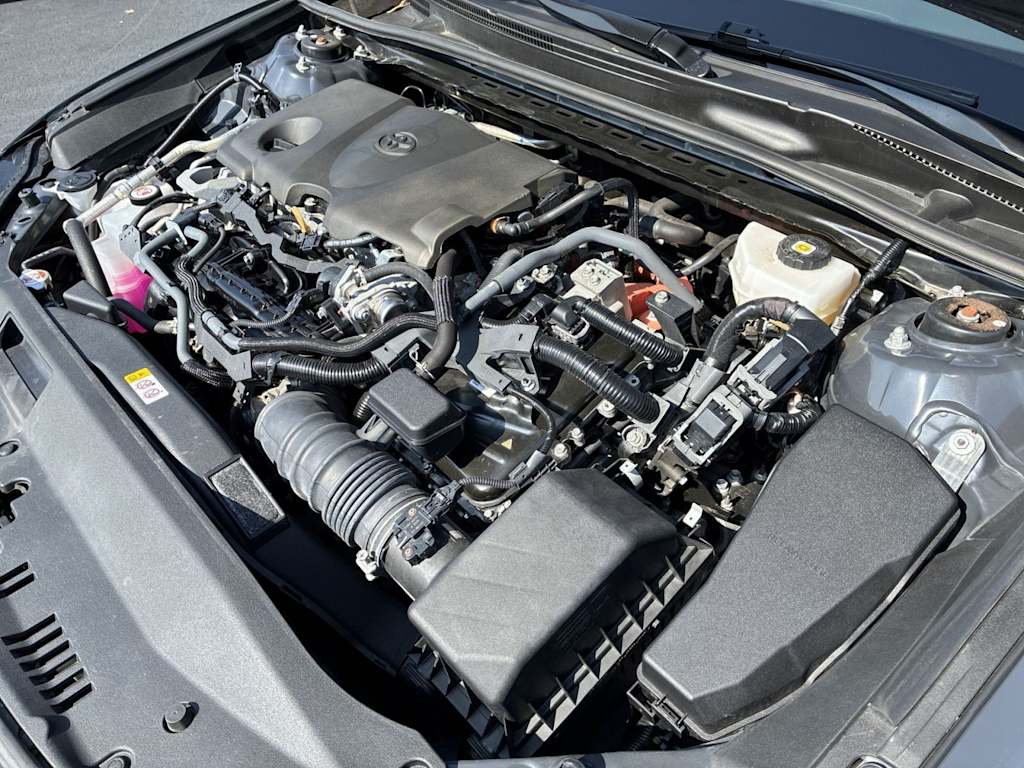 Thumbnail: 2025 Toyota Camry - 9