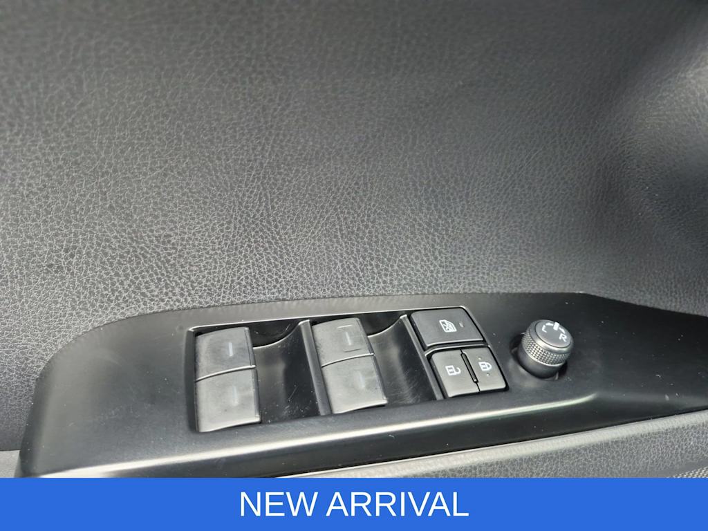 Thumbnail: 2026 Toyota Camry - 7