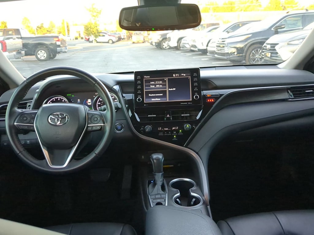 Thumbnail: 2023 Toyota Camry - 10