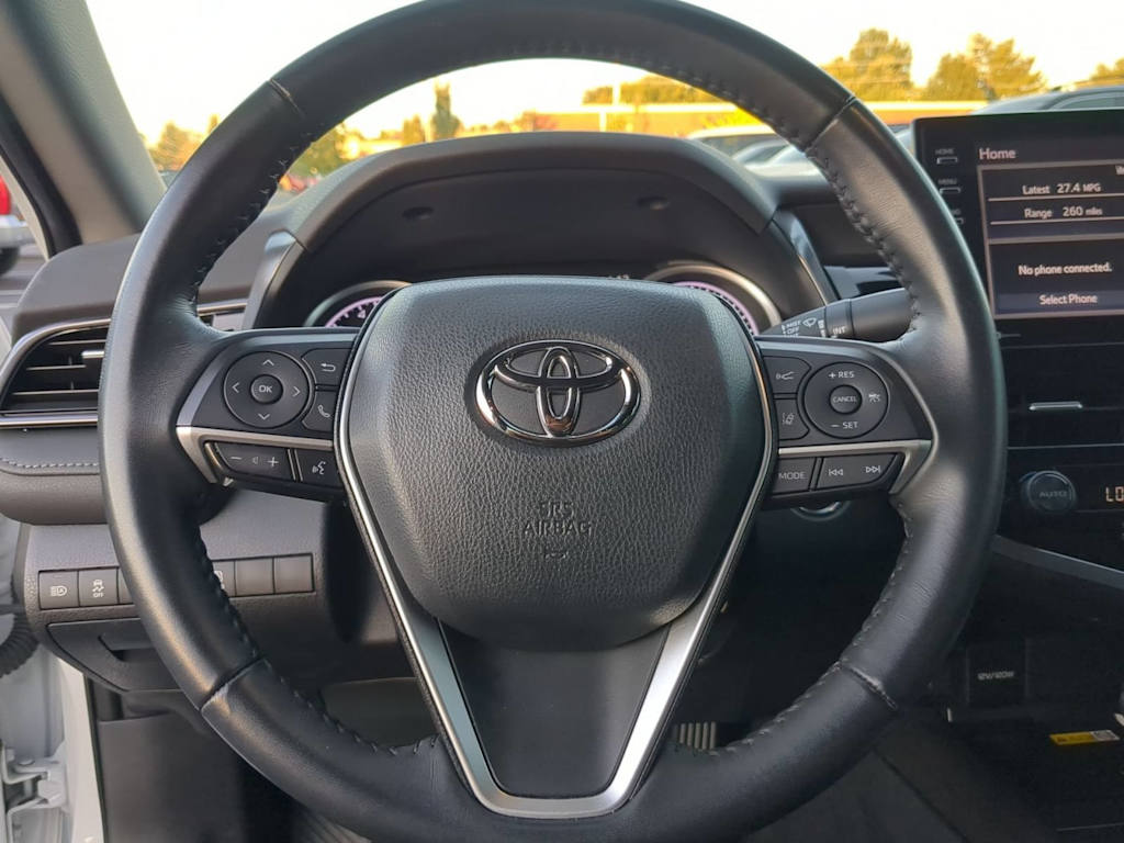 Thumbnail: 2023 Toyota Camry - 14