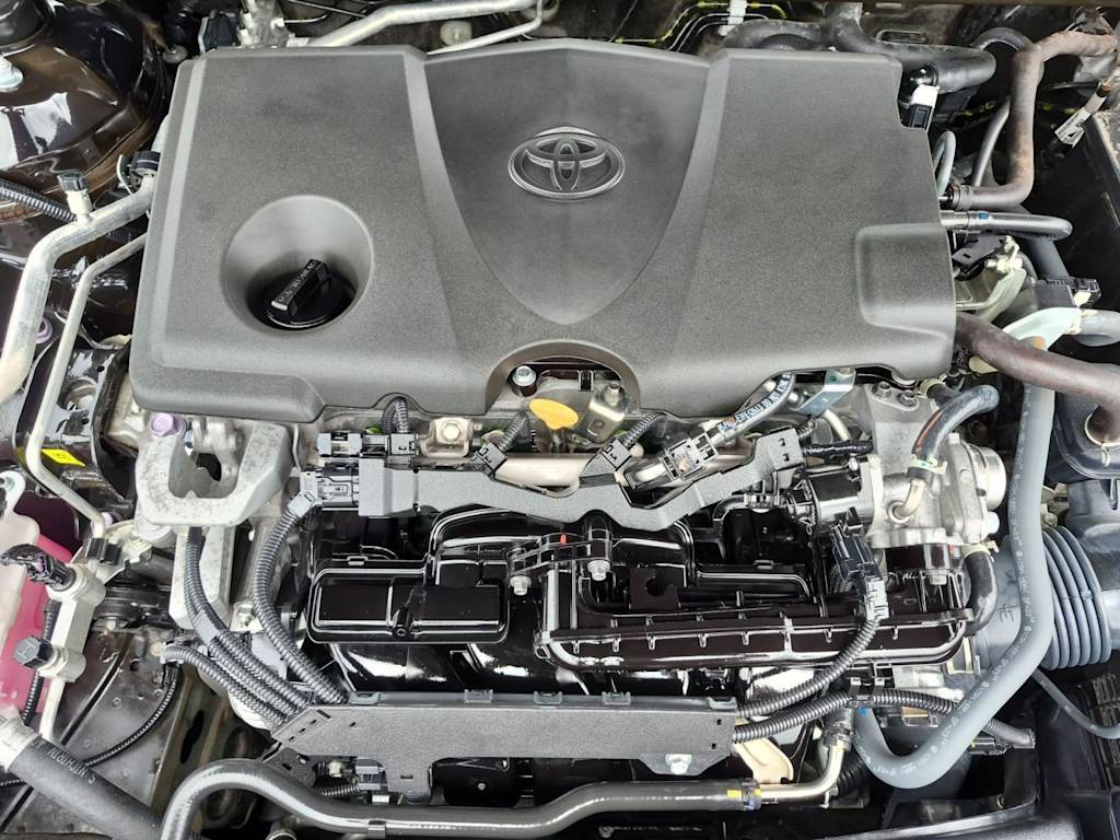 Thumbnail: 2022 Toyota Camry - 9