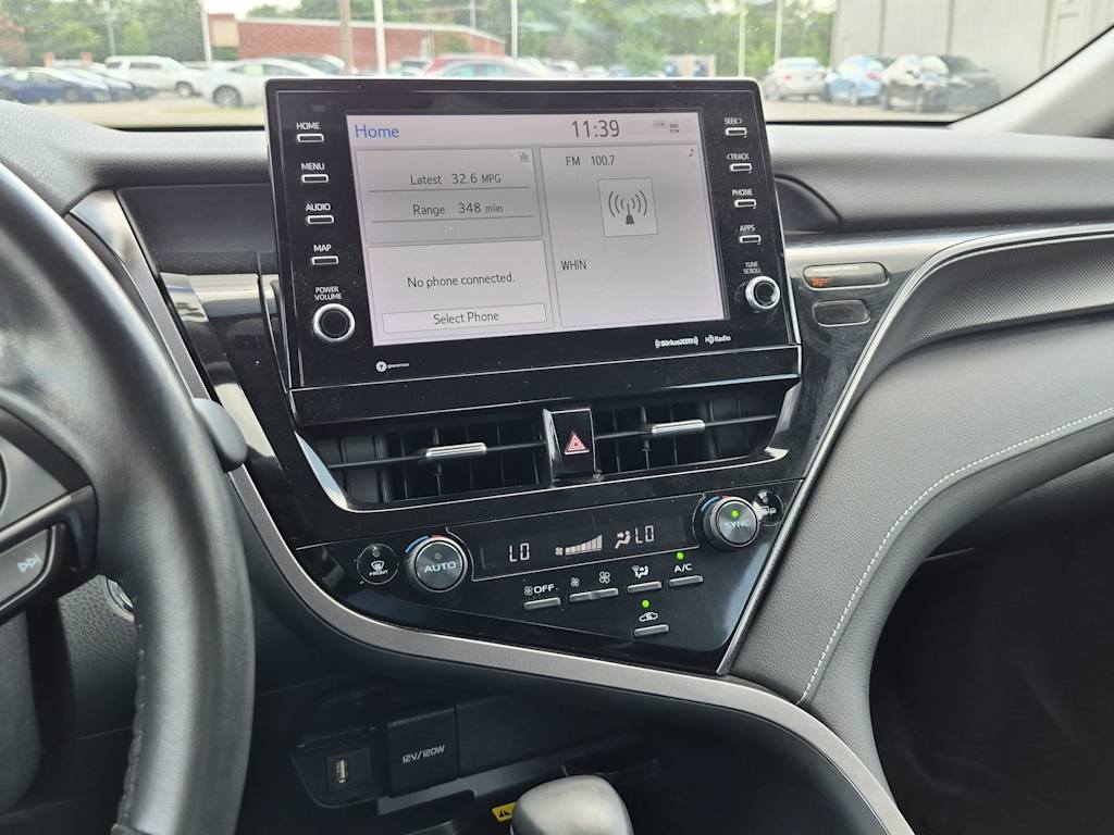 Thumbnail: 2024 Toyota Camry - 10