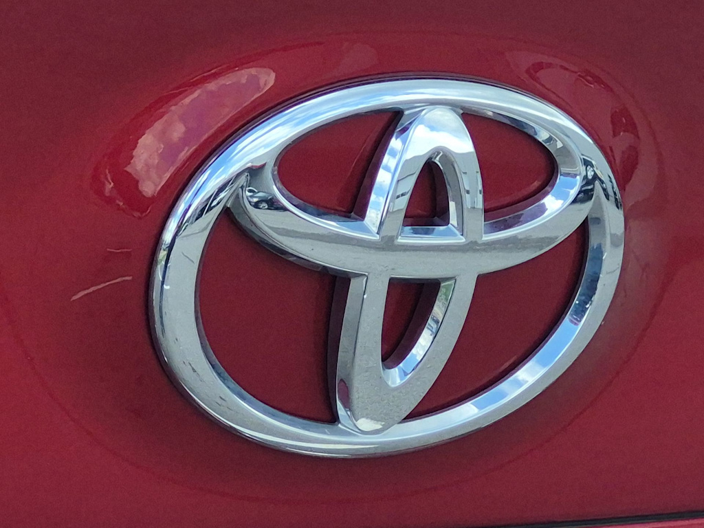 Thumbnail: 2024 Toyota Camry - 3