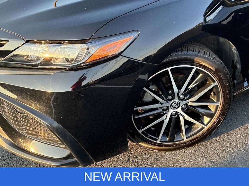 Thumbnail: 2023 Toyota Camry - 6