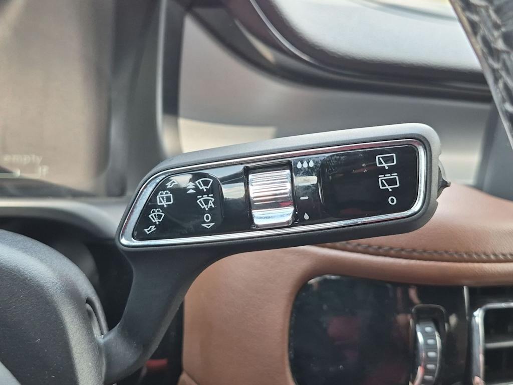 Thumbnail: 2020 Lincoln Aviator - 15