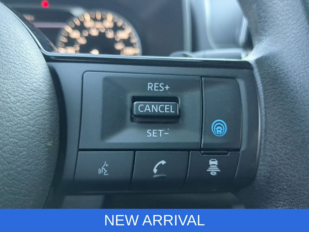 Thumbnail: 2023 Nissan Rogue - 33