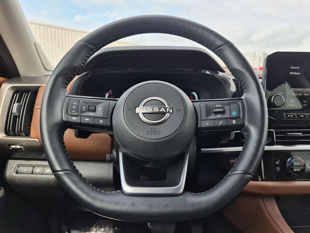 Thumbnail: 2024 Nissan Pathfinder - 8