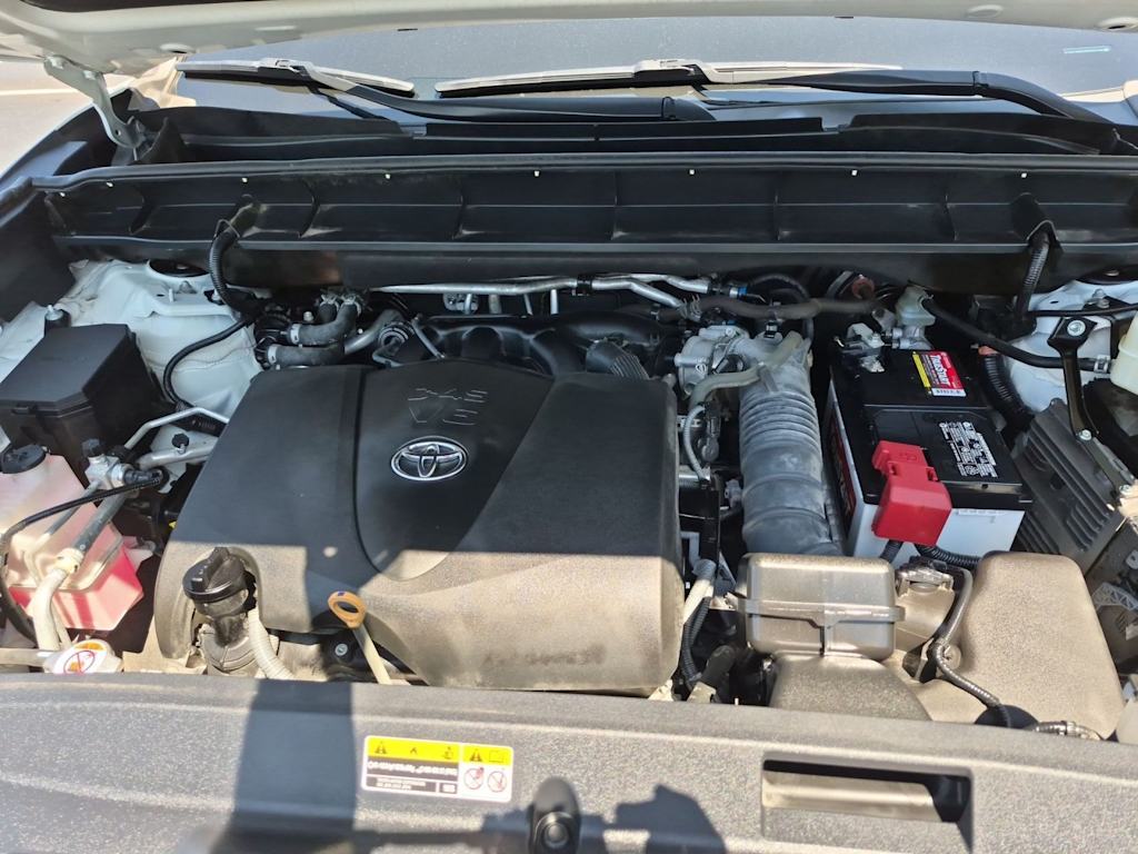 Thumbnail: 2021 Toyota Highlander - 8