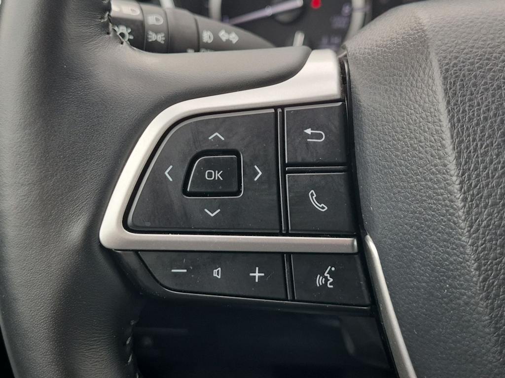 Thumbnail: 2022 Toyota Highlander - 32