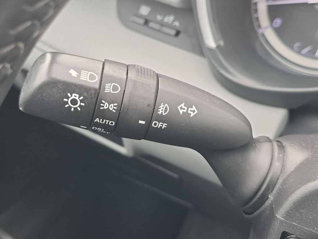 Thumbnail: 2022 Toyota Highlander - 35