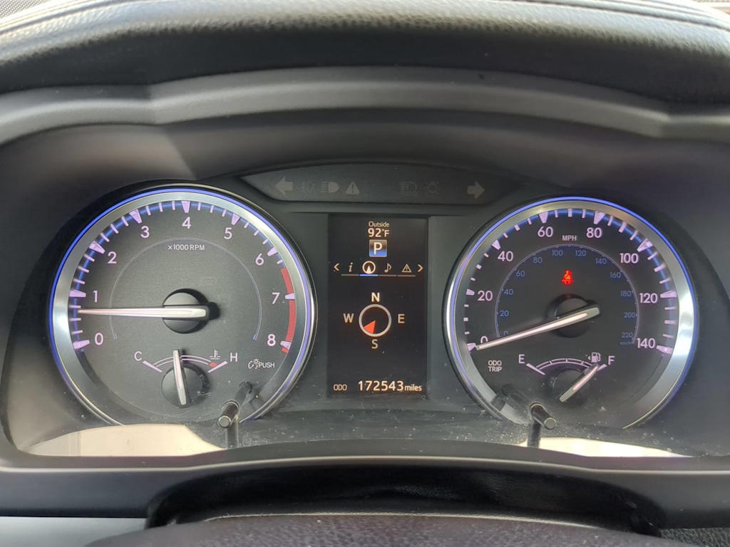Thumbnail: 2014 Toyota Highlander - 17