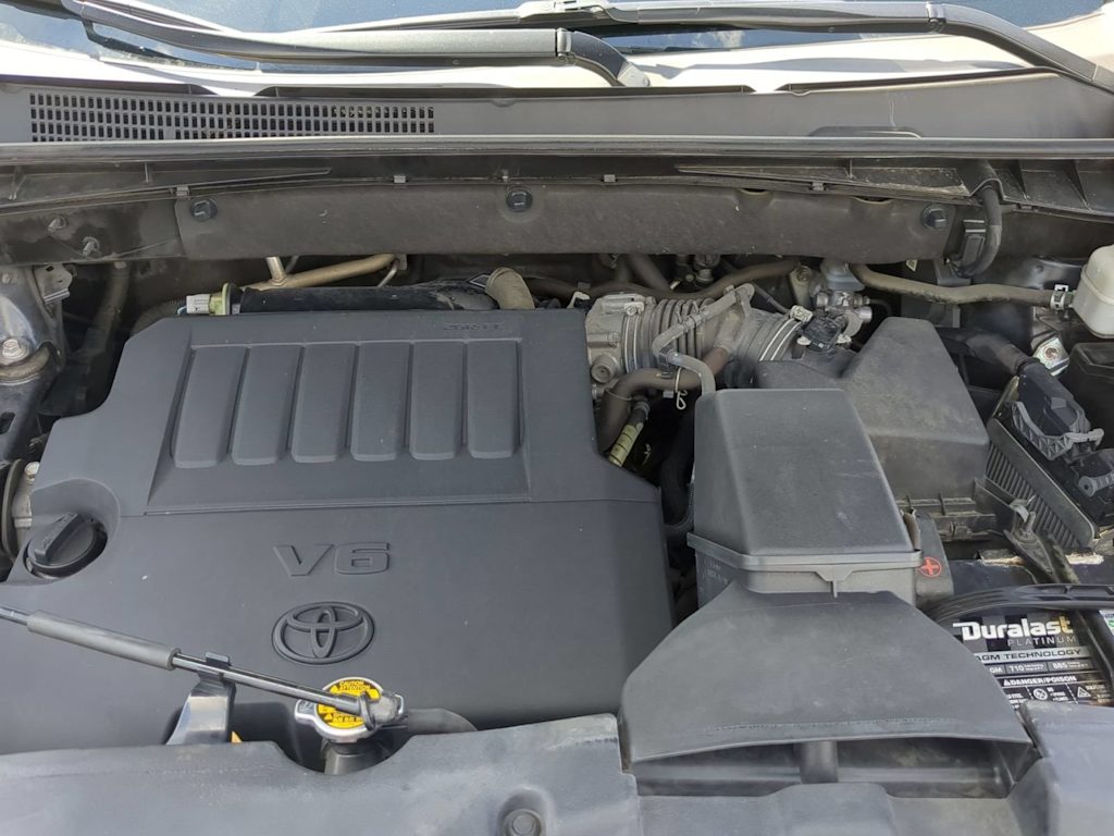 Thumbnail: 2014 Toyota Highlander - 9