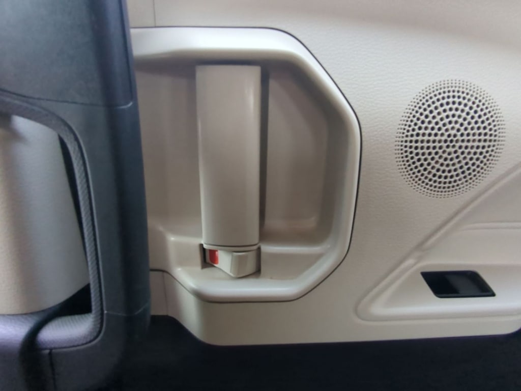 Thumbnail: 2024 Toyota Sienna - 46