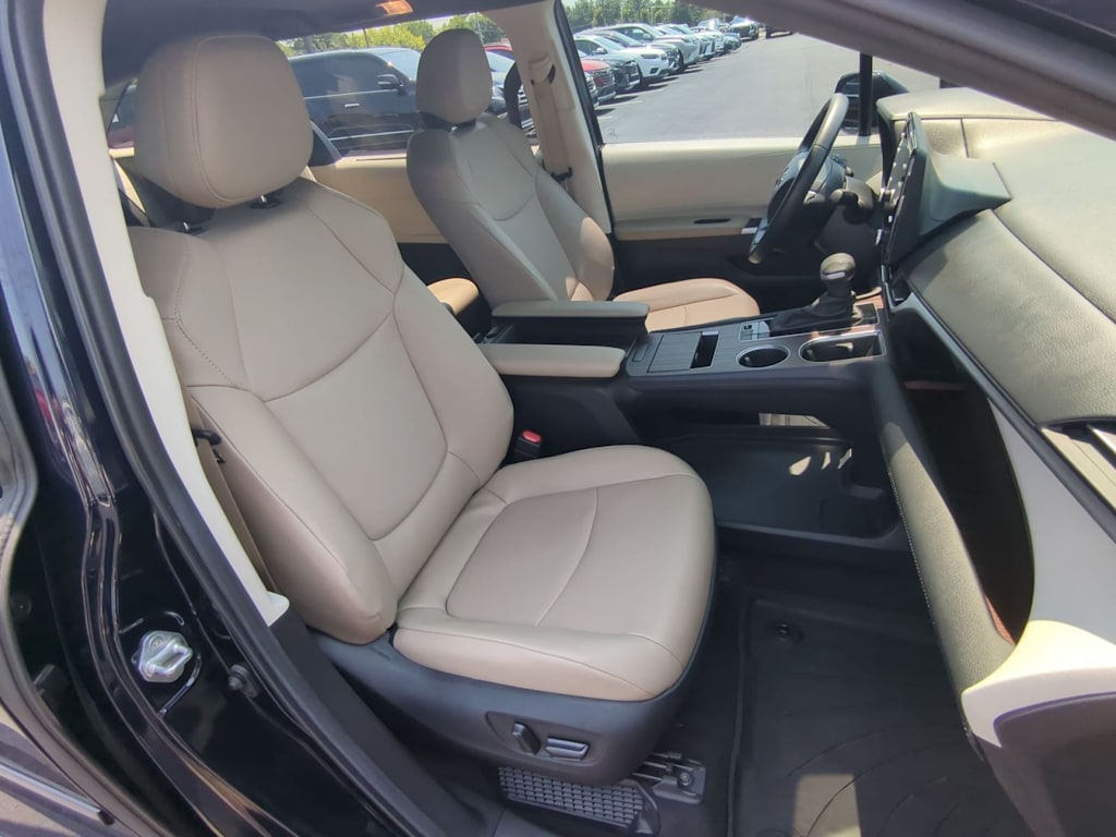 Thumbnail: 2024 Toyota Sienna - 52