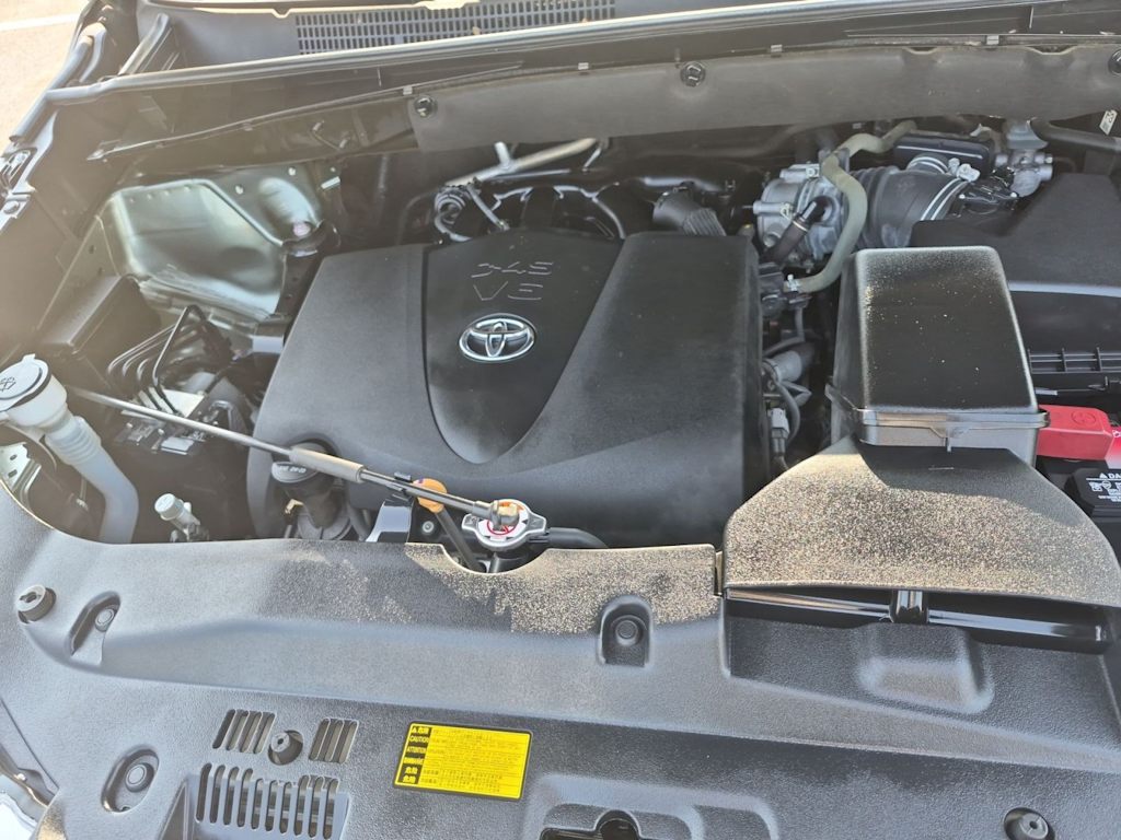 Thumbnail: 2019 Toyota Highlander - 8