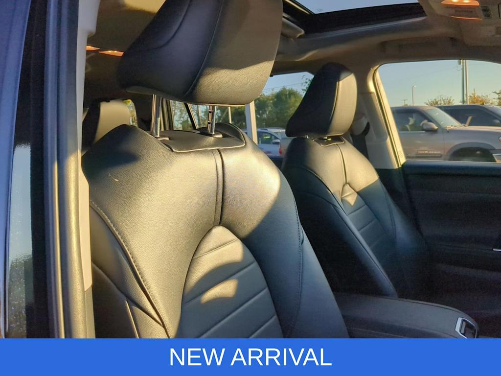 Thumbnail: 2024 Toyota Highlander - 34