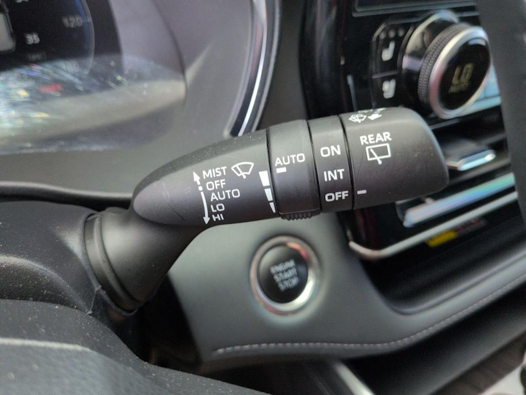 Thumbnail: 2026 Toyota Highlander - 32