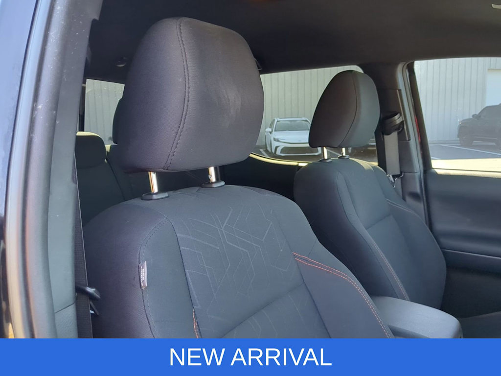 Thumbnail: 2019 Toyota Tacoma - 31