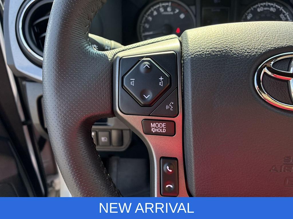 Thumbnail: 2019 Toyota Tacoma - 26