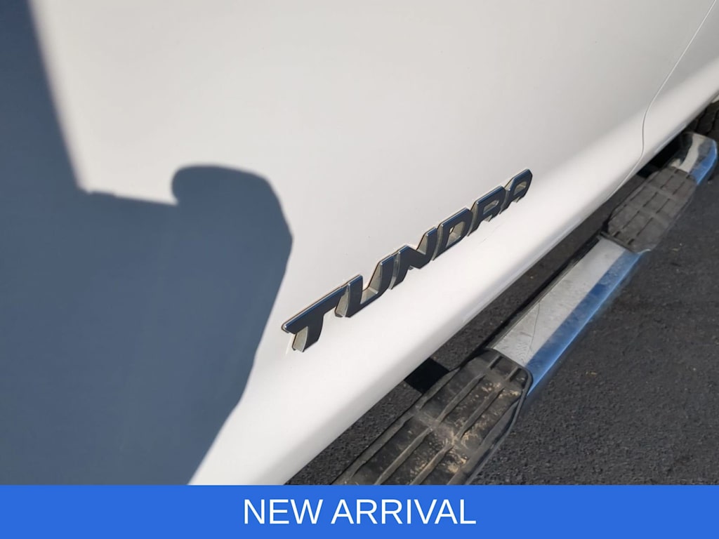 Thumbnail: 2019 Toyota Tundra - 7