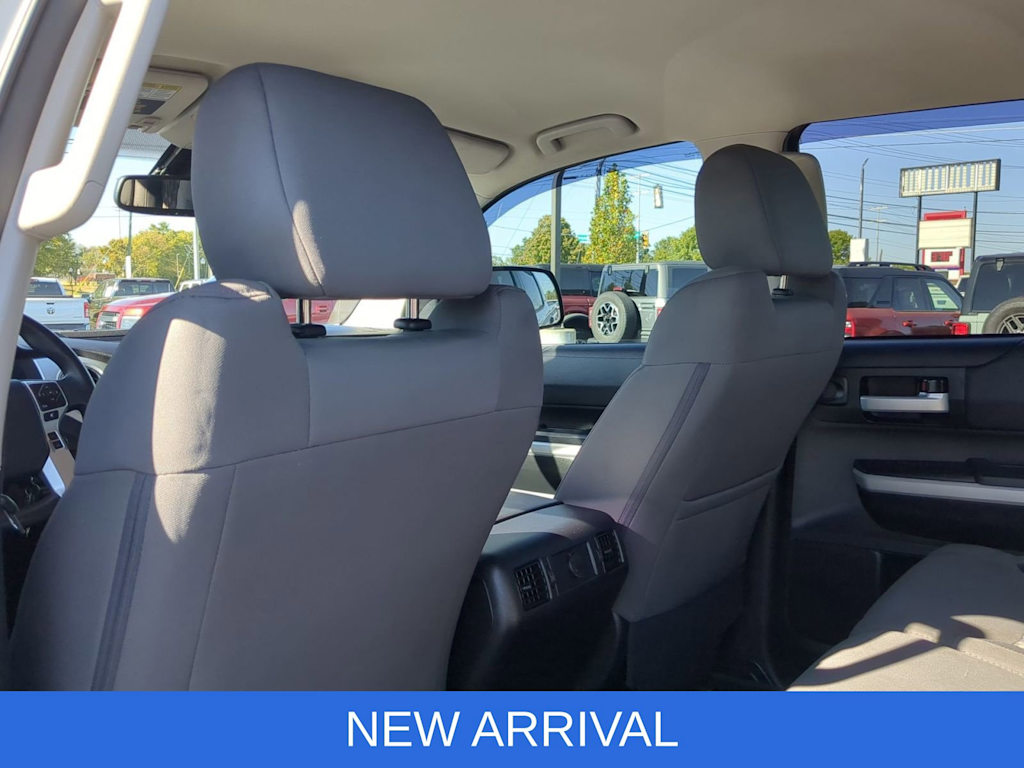 Thumbnail: 2019 Toyota Tundra - 13
