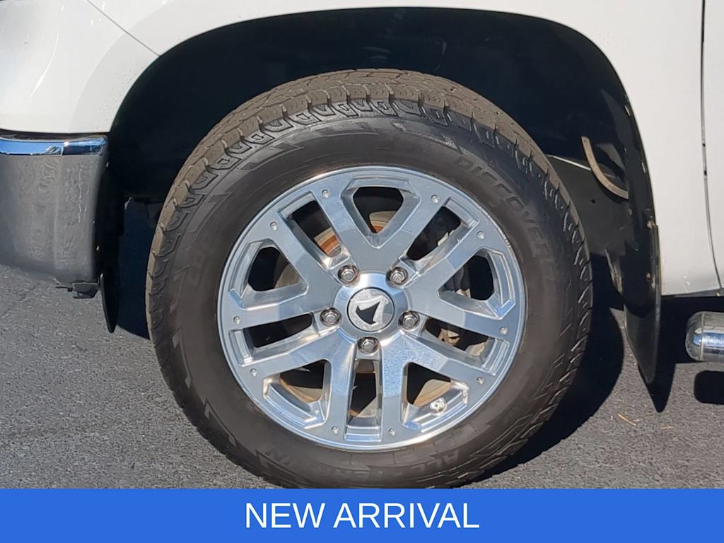 Thumbnail: 2019 Toyota Tundra - 8