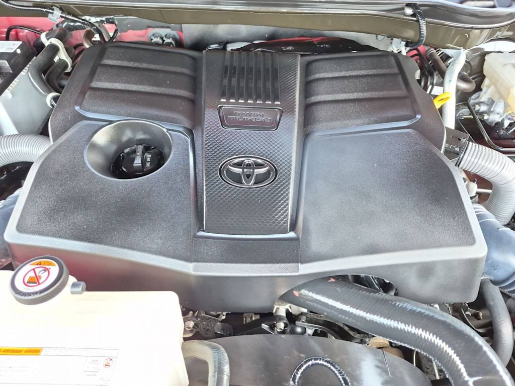 Thumbnail: 2024 Toyota Tundra - 9