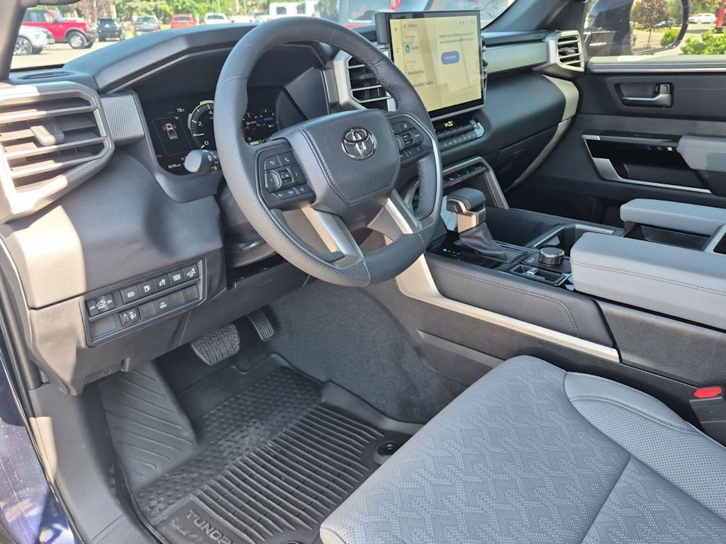 Thumbnail: 2025 Toyota Tundra - 2
