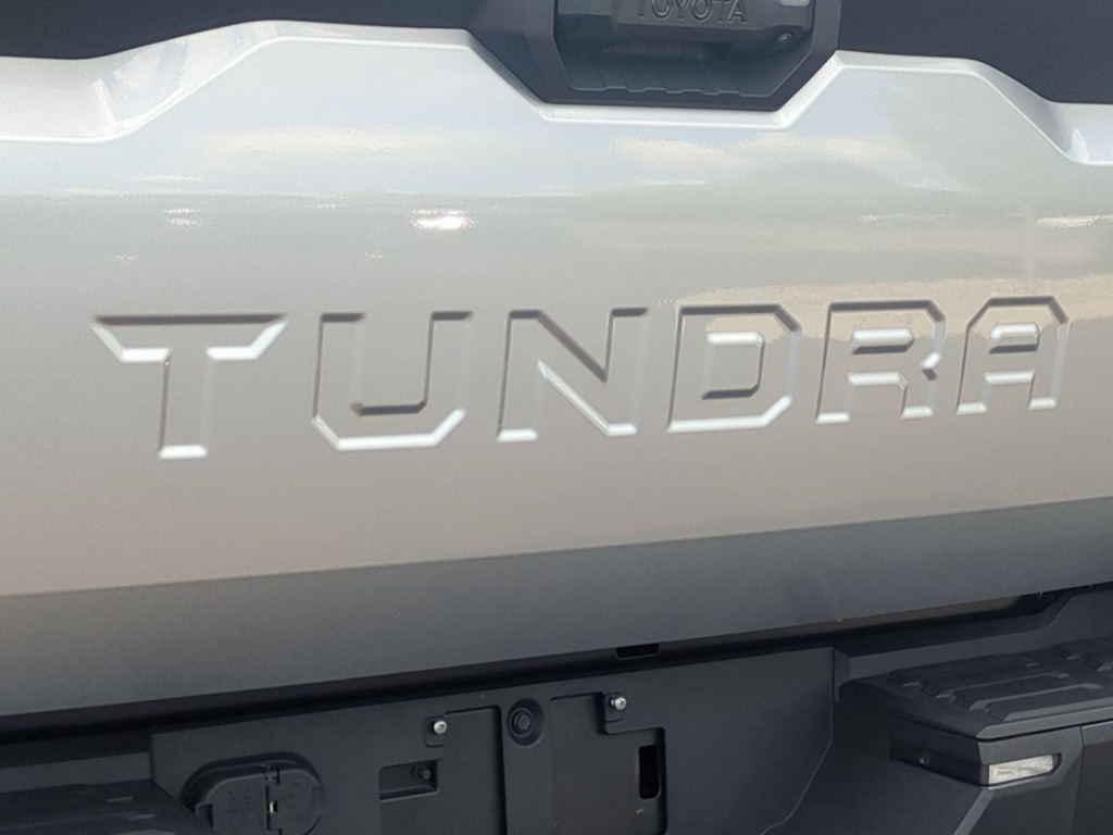 Thumbnail: 2025 Toyota Tundra - 22