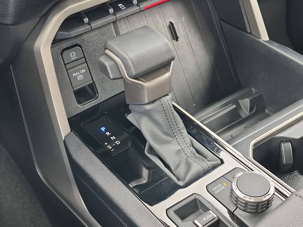Thumbnail: 2024 Toyota Tundra - 15