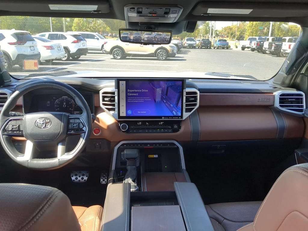 Thumbnail: 2024 Toyota Tundra - 10